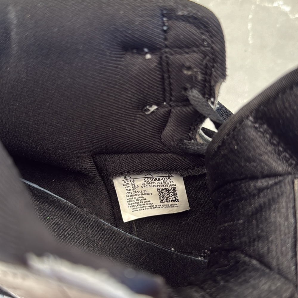 Nike Jordan 1 Retro Shadow 2.0 - Picture 5 of 5